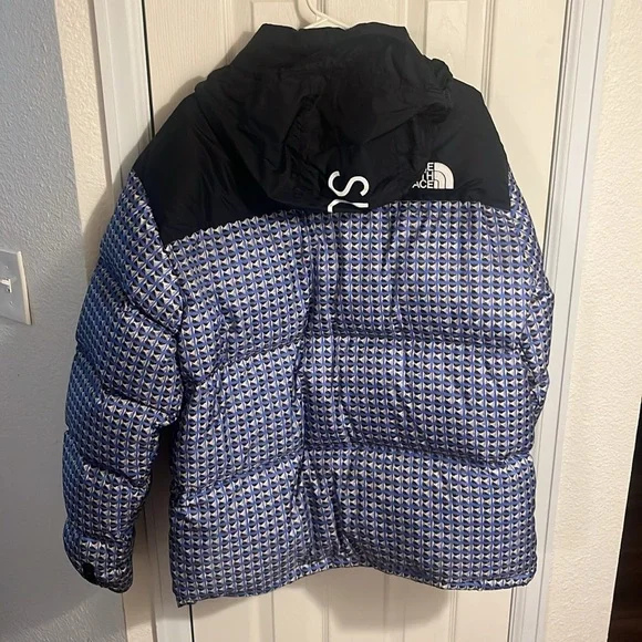 Supreme x The North Face Blue Black Puffer Jacket - Picture 3 of 5